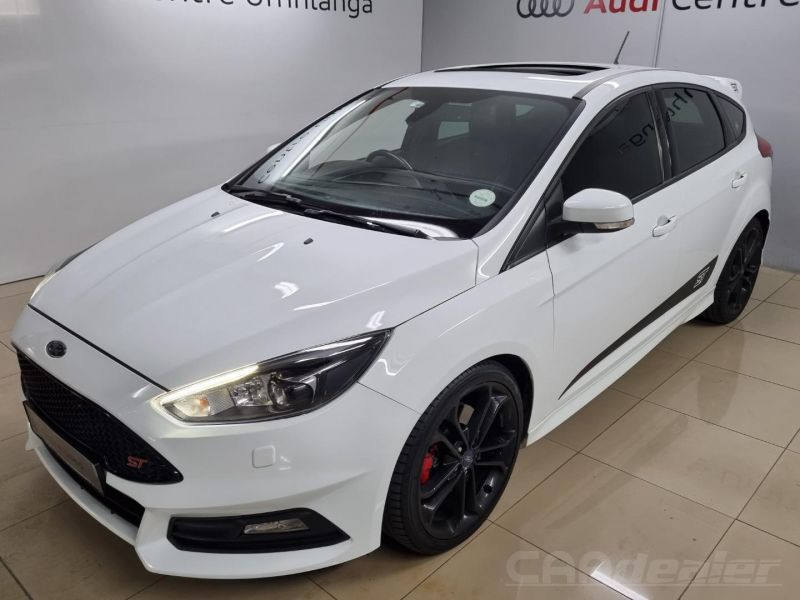 Used 2018 Ford Focus ST for Sale - 85 513 km