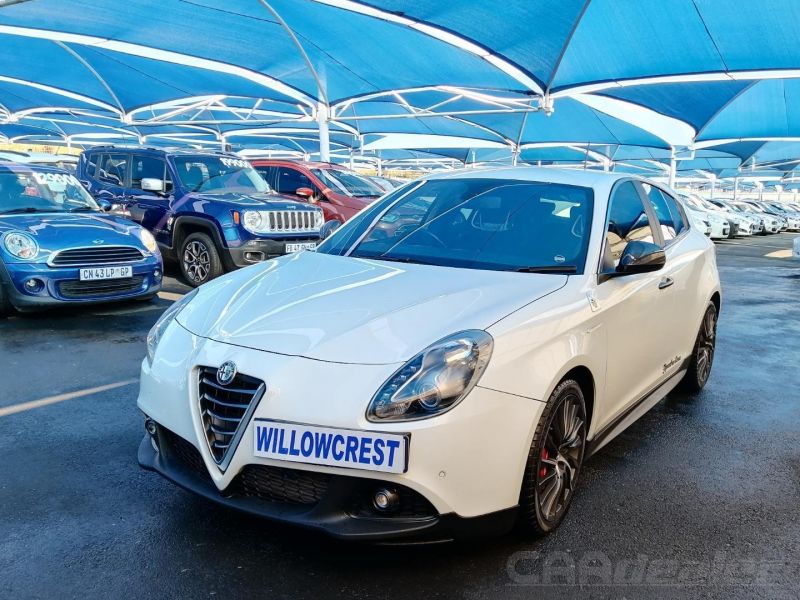 Alfa Romeo Giulietta QV Squadra Corse specs, performance data 